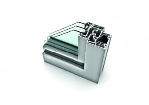 Vue de coupe de la fenêtre Internorm KF310 - Home soft aluminium vendue à Angers